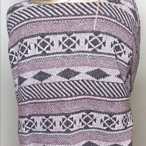 Bershka 🌺 Long Sleeves Poncho - Picture 5 of 6